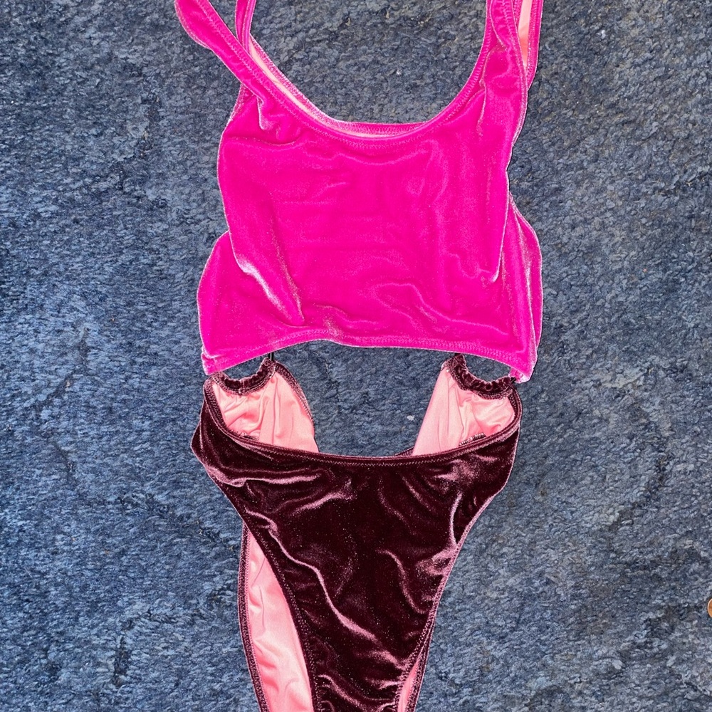 Victoria’s Secret bikini
